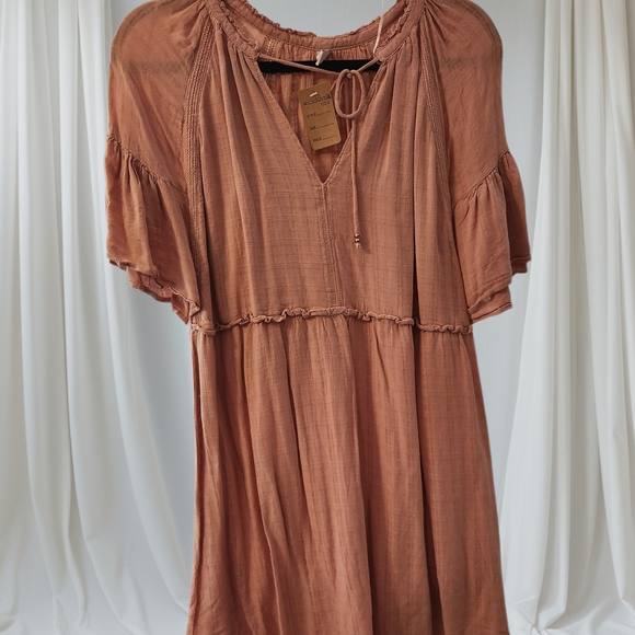 Women's Rust Top - Picture 1 of 8